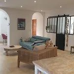 Maison Terrasse Barbecue En Rez De Chaussee