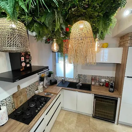 Lägenhet Maison Terrasse Barbecue En Rez De Chaussee