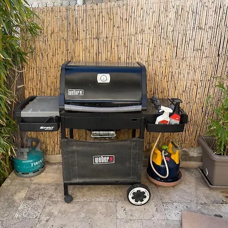 Rdc De Maison Avec Terrasse Barbecue Apartment Toulon